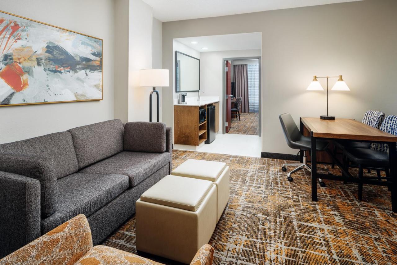 Embassy Suites Huntsville Extérieur photo